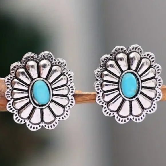 Jewelry - Turquoise Silver Floral Stud Earrings Concho